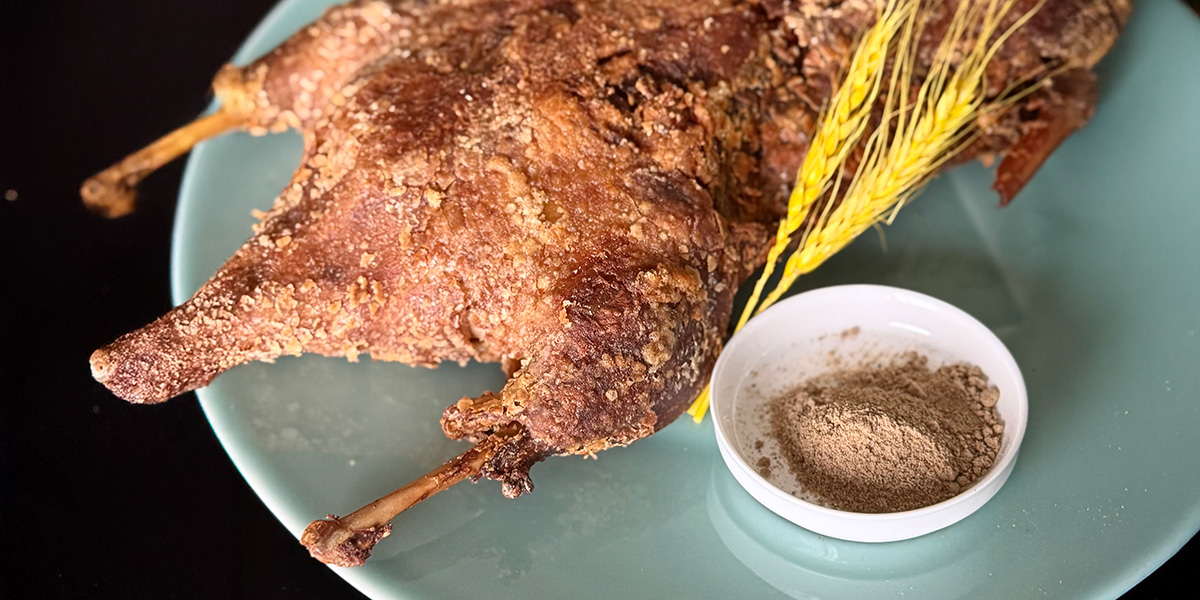 團聚香酥鴨【選用安達窯餐具】